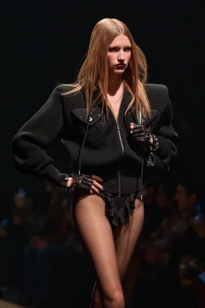 Look 67